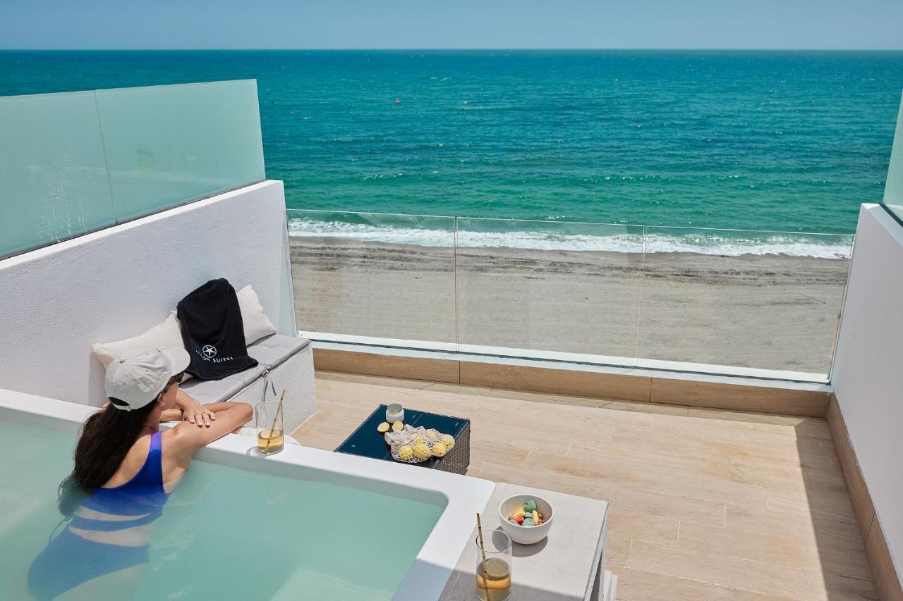 Ancon Suites カルボネラス エクステリア 写真
