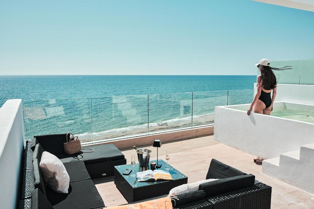 Ancon Suites カルボネラス エクステリア 写真
