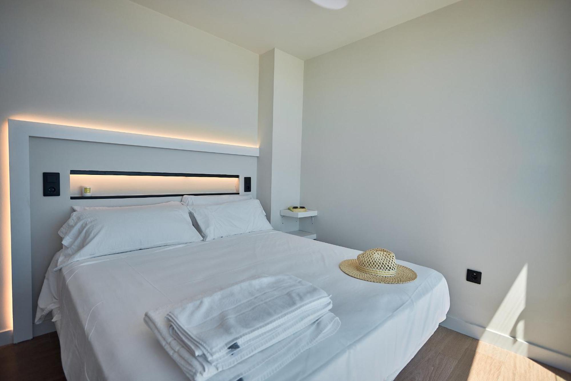 Ancon Suites カルボネラス エクステリア 写真